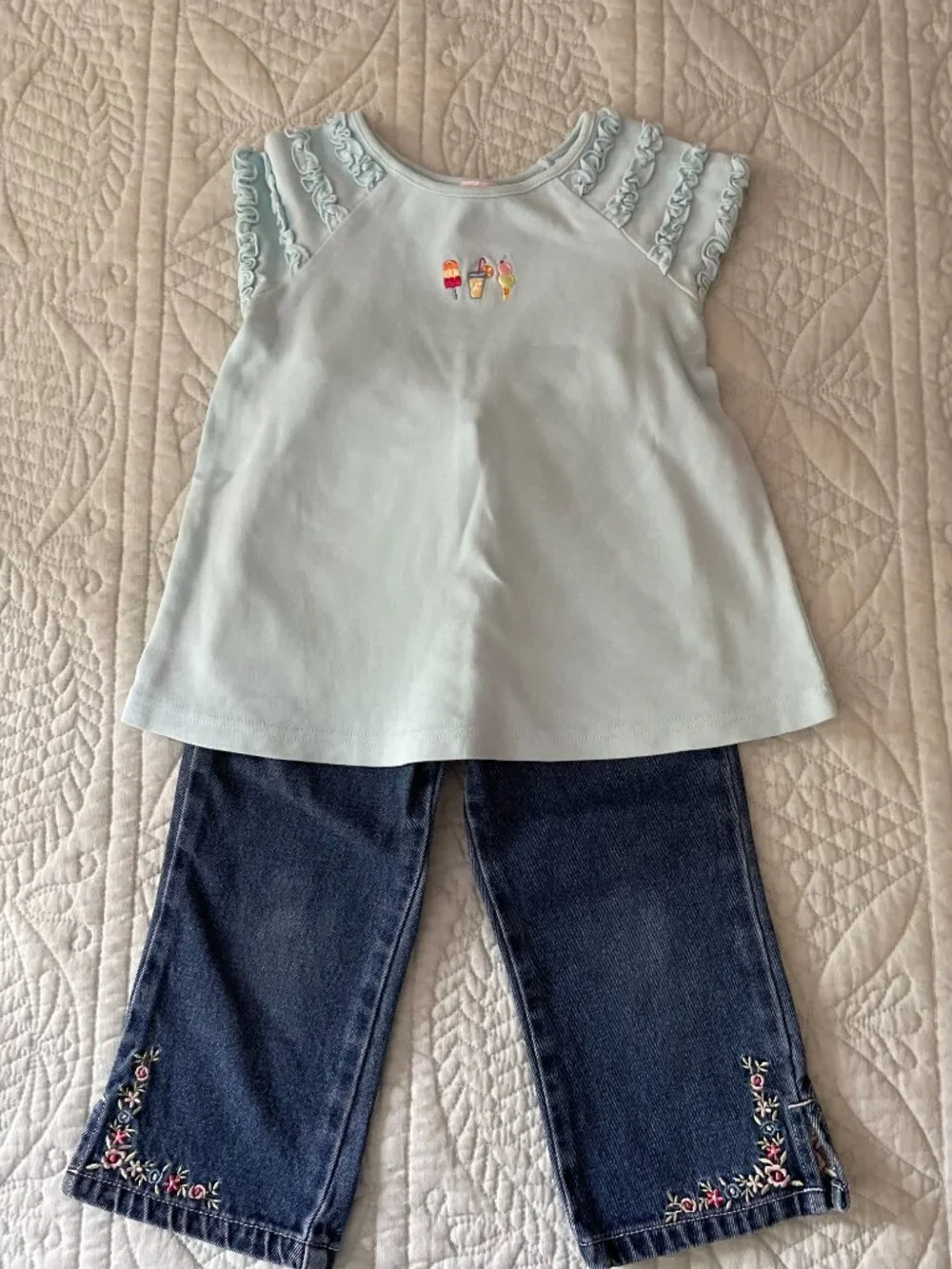 Vintage GYMBOREE Ruffle Sleeve Girls Top and Jeans Embroidery details Set 4Y